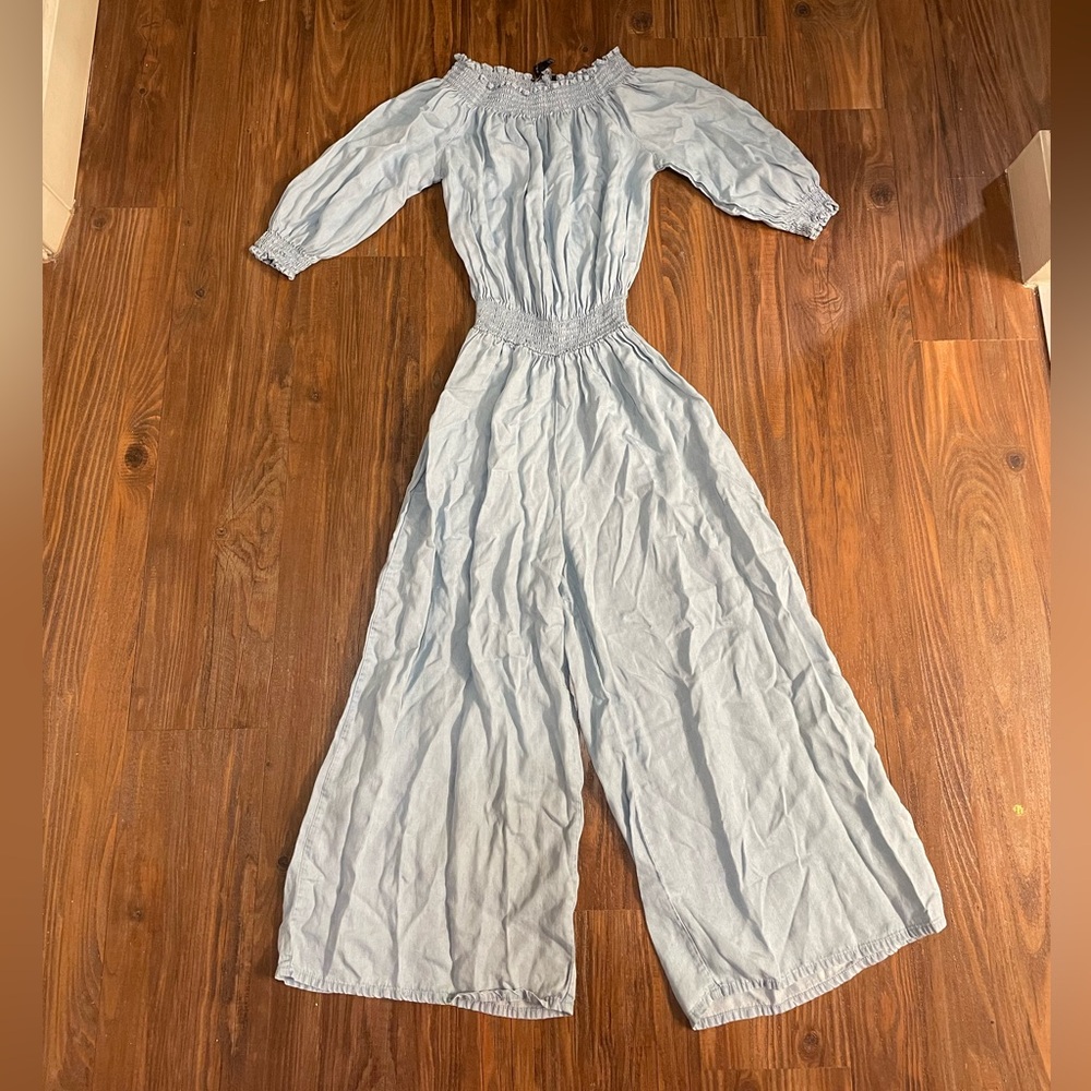 Baby blue cinched jumpsuit. Size S